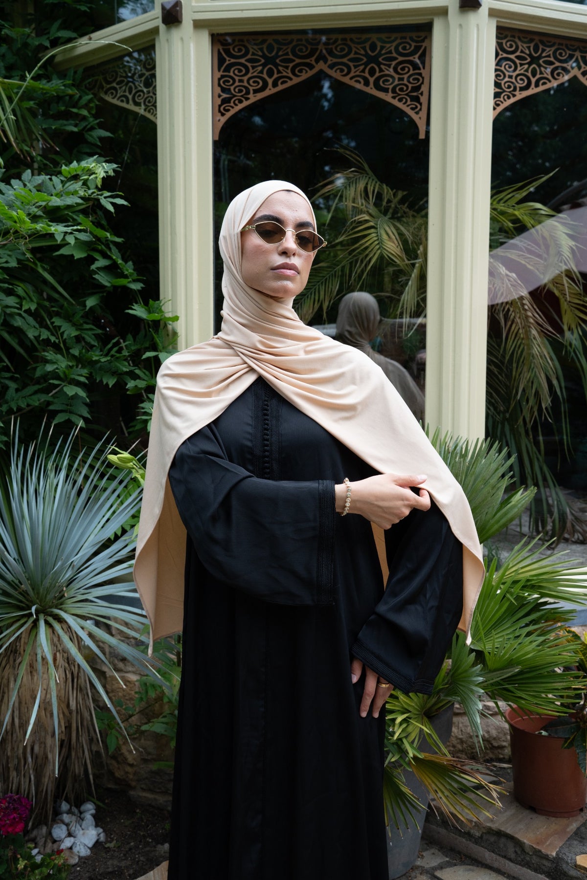 Signature Abaya — Black