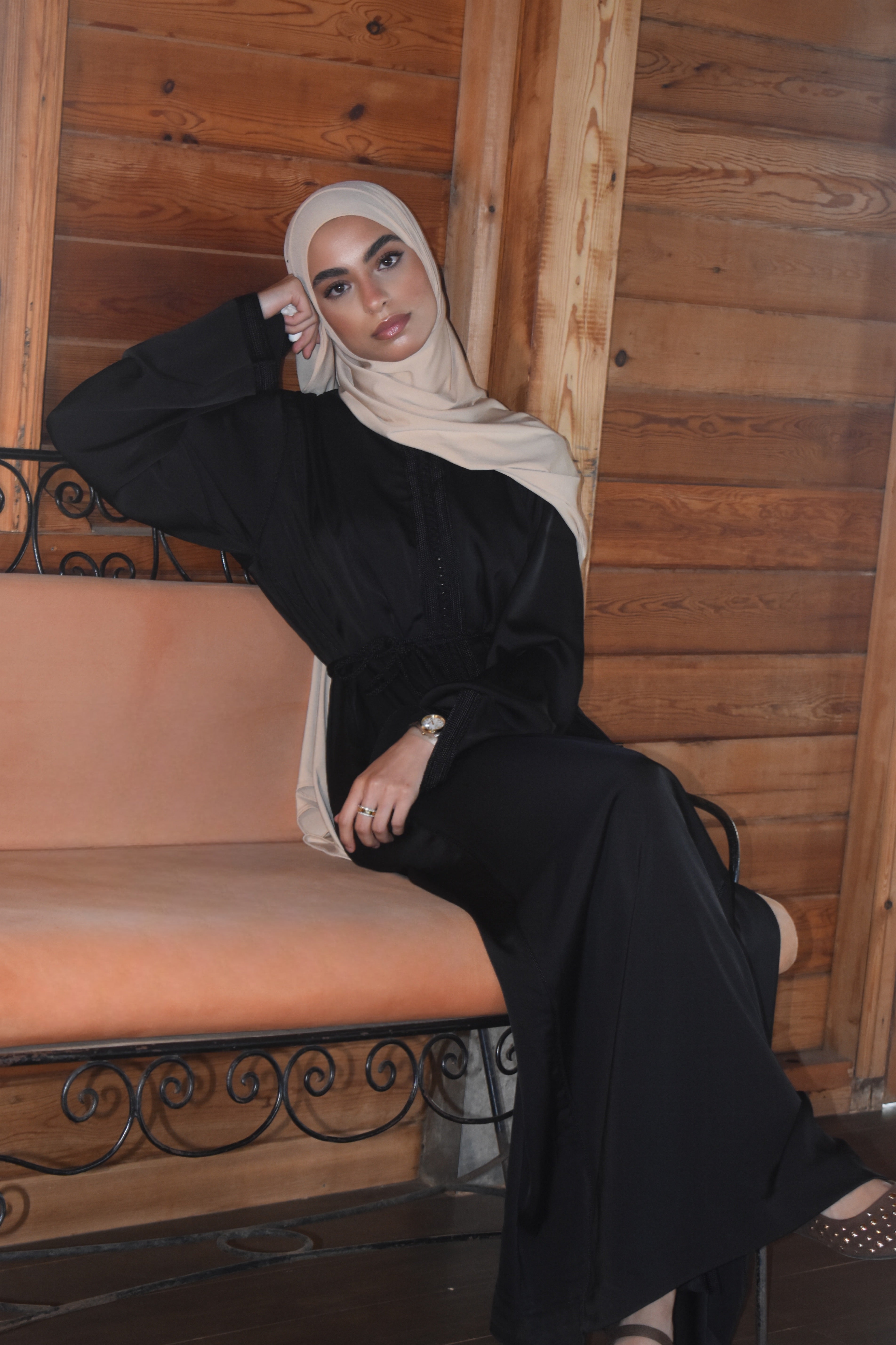 Nuraaya Abaya & Hijab Set – Black