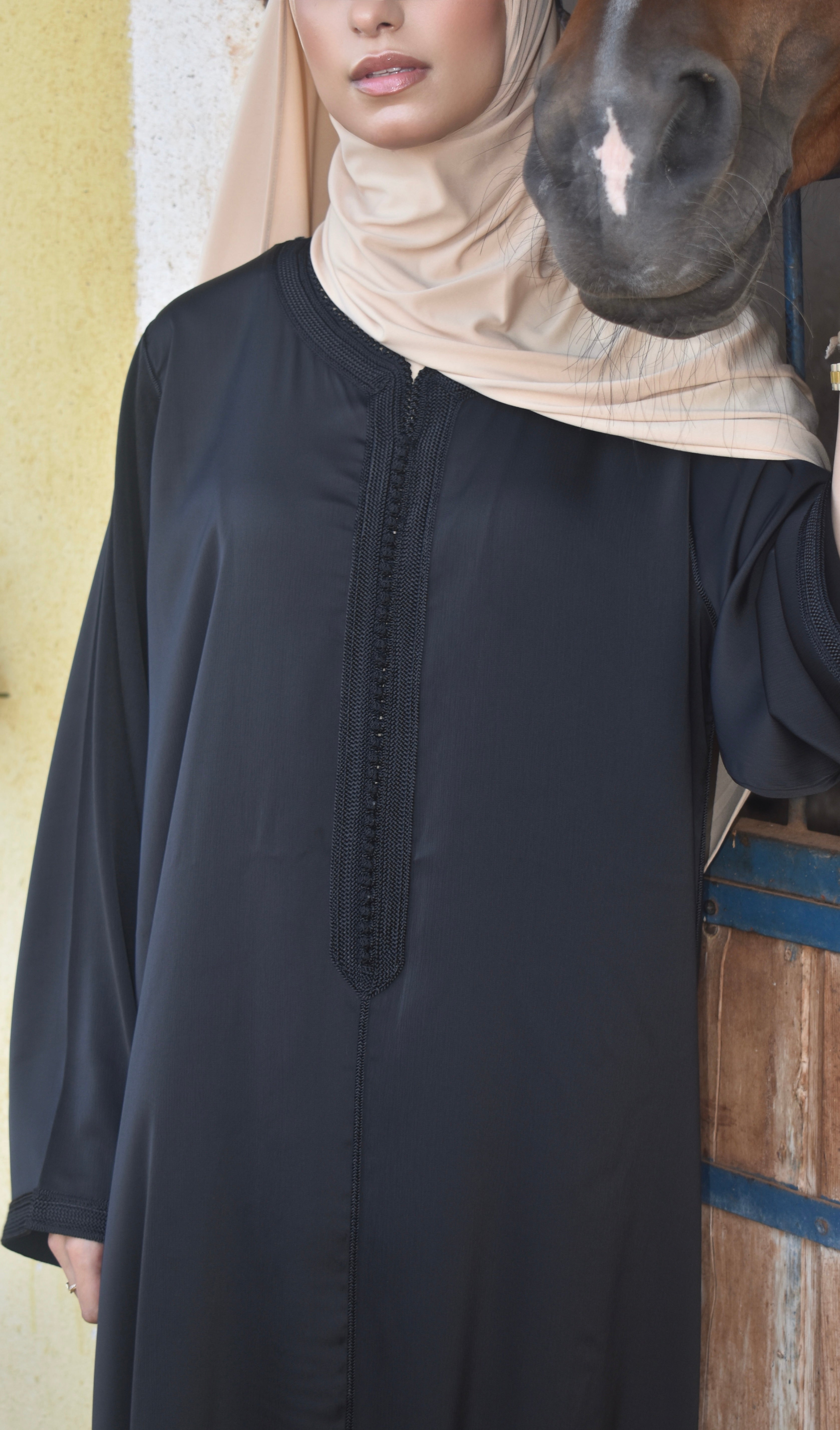 Nuraaya Abaya & Hijab Set – Black